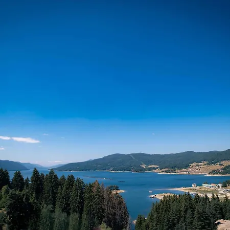 Къща за гости Royal View *