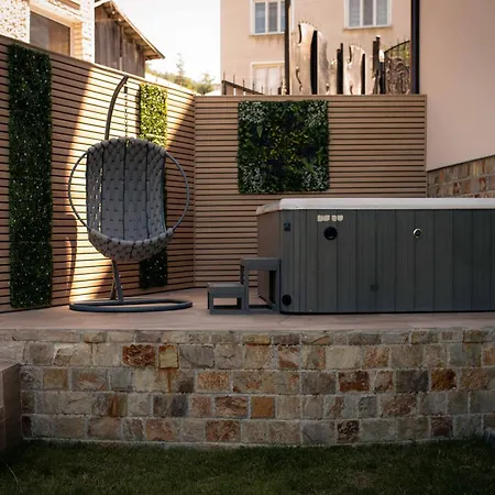 Royal View 게스트하우스 *